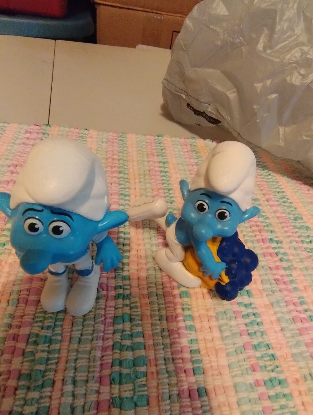 2011 petit Smurf Figure